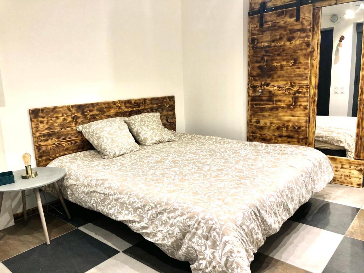 Studio Cocooning Spa, Lit Xxl, Cour Exterieure Le Puy-en-Velay Екстериор снимка