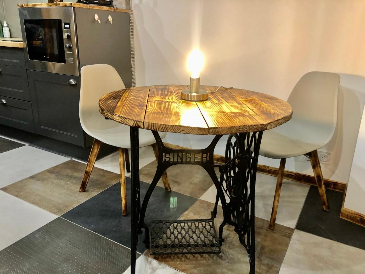 Studio Cocooning Spa, Lit Xxl, Cour Exterieure Le Puy-en-Velay Екстериор снимка
